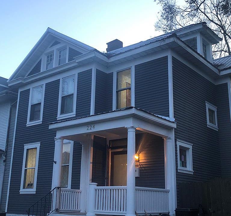 1st image of 224 Caldwell St
