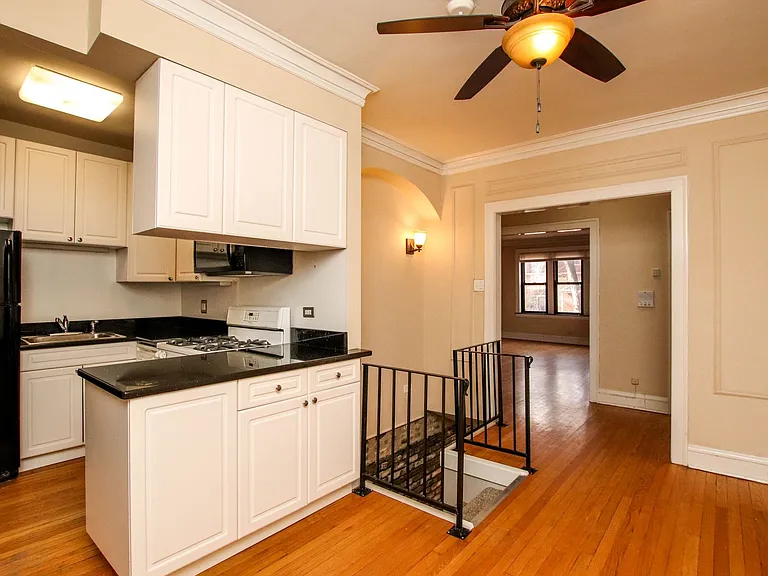 1623 W Grace St #25 — Photo 7