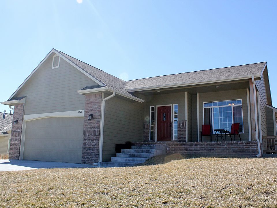 1st image of 1625 Fishermans Ln
