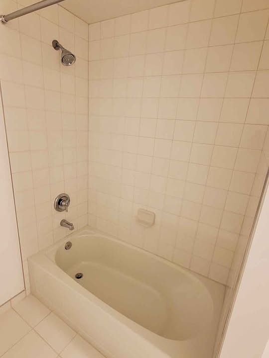 1st image of 6012 Savannah Dr #2