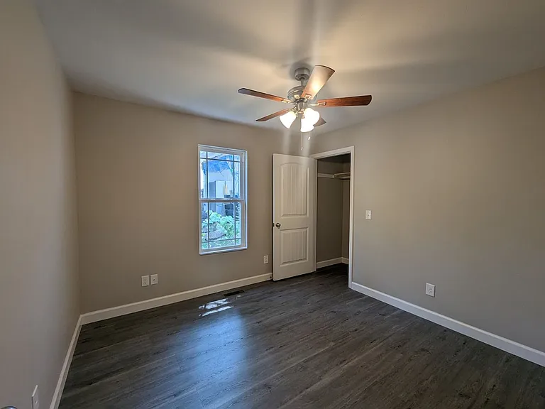 2230 Lyon St — Photo 14