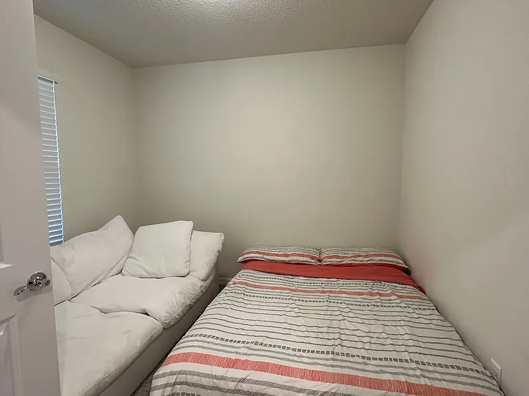 3422 Orange Rose Loop — Photo 24