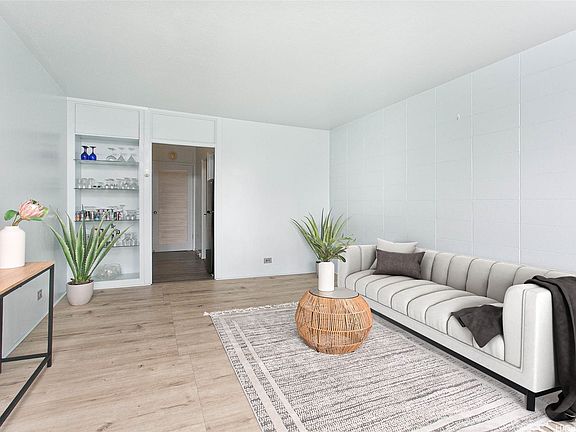 3rd image of 1710 Makiki St APT 307