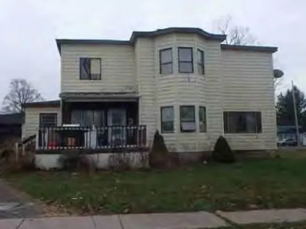 2073 Spruce St, North Collins, NY 14111