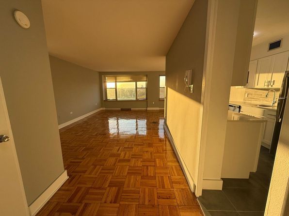 61-27 185th St FLOOR 1