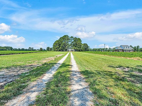 2nd image of 3275 Horse Branch Road