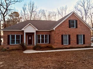 139 Lake Point Dr, Prosperity, SC 29127