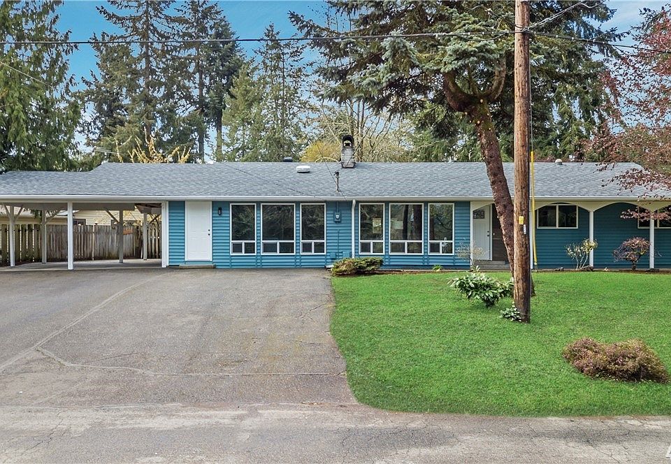 1st image of 386 Lake Louise Dr SW