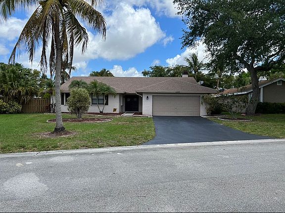 2nd image of 11245 NW 44th St