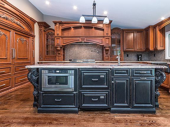 Diswasher and Microwave 