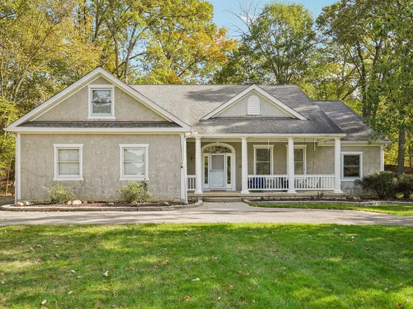 6723 Hawksnest Ct, Westerville, OH 43082