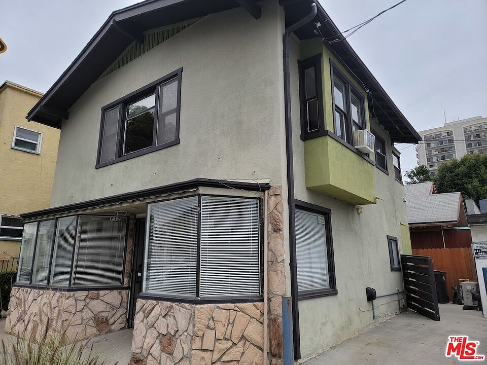 1st image of 702 Cedar Ave