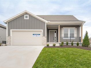25257 W 142nd St, Olathe, KS 66061