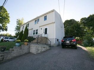 170 Houghton St, Worcester, MA 01604