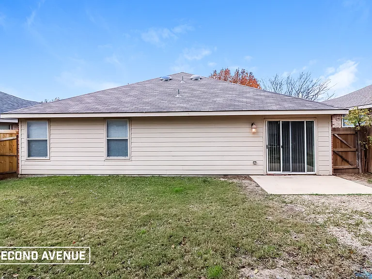 8660 Boswell Meadows Dr — Photo 18