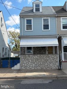 323 Walnut St, Bristol, PA, 19007