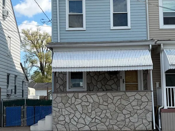 323 Walnut St, Bristol, PA 19007