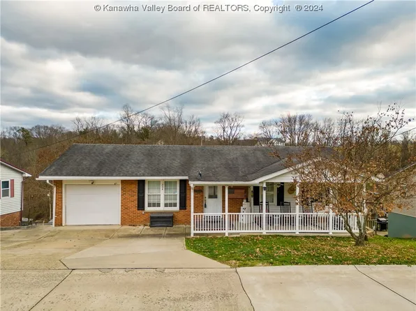 334 Evergreen Cir, Poca, WV 25159