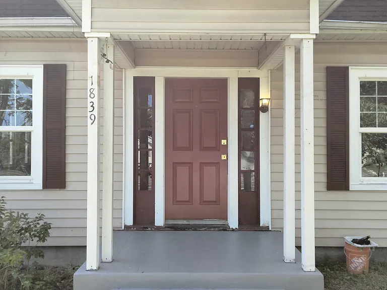 SE 162nd Ave — Photo 27