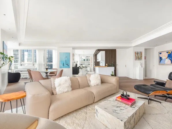 146 West 57th Street 42DE image 3 of 14