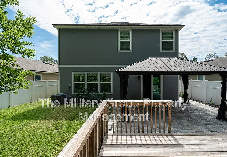 7814 Meadow Walk Ln — Photo 38