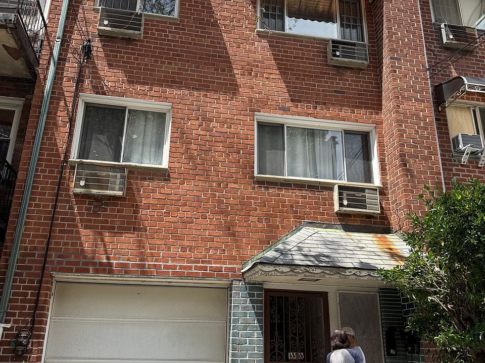 1st image of 13533 Coolidge Ave Floor 3