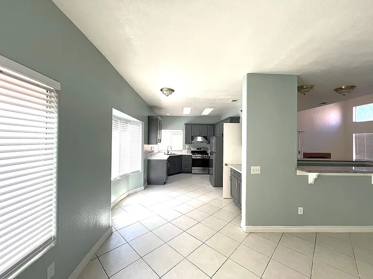 16547 War Cloud Dr — Photo 3