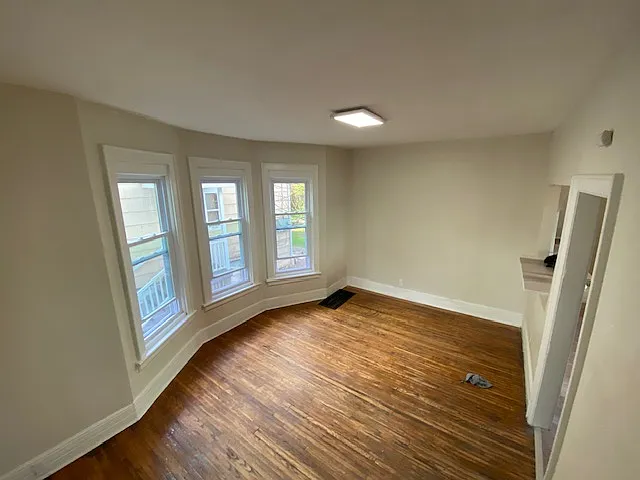 40 Lisbon Ave #1