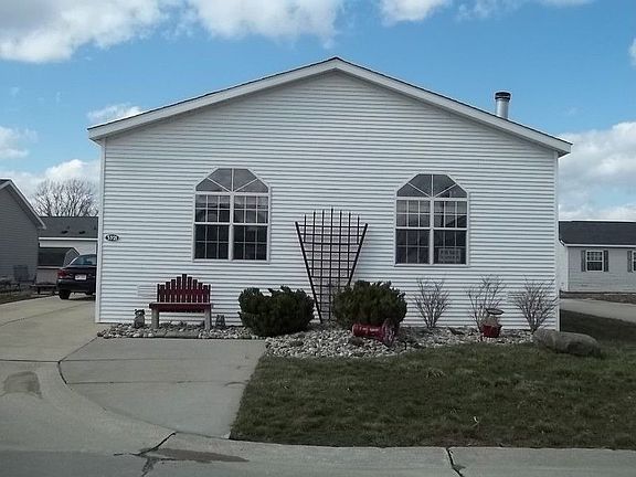 4th image of 5321 Stafford Ct