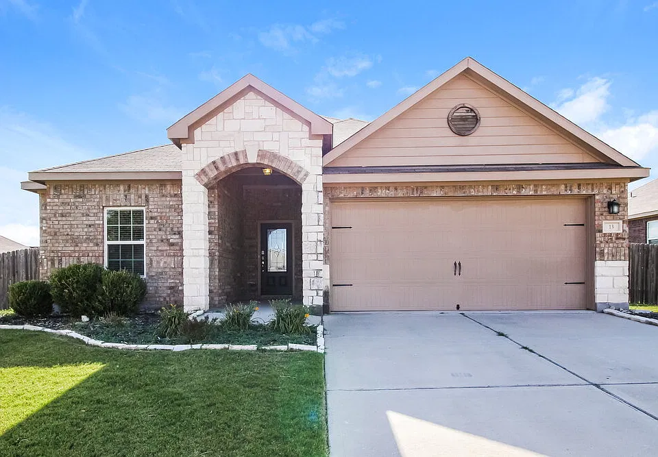13 Heron Dr
