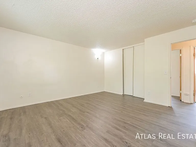 16590 E Baltic Pl — Photo 6