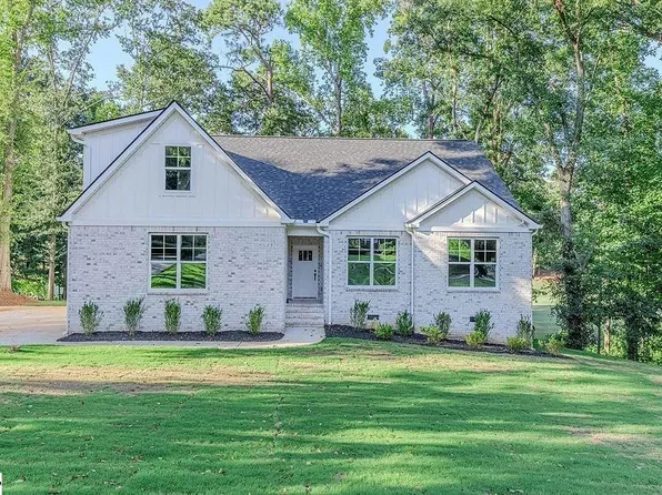 513 Quail Hollow Rd, Anderson, SC 29621