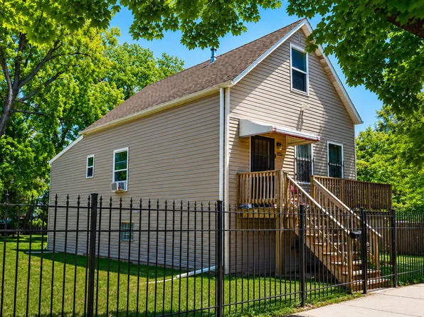 6037 & 6039 S Wood St, Chicago, IL 60636