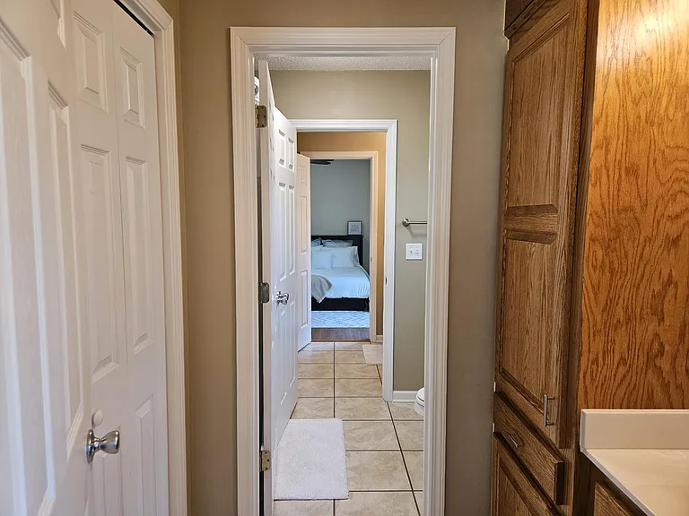 2947 Sylvan Way — Photo 33