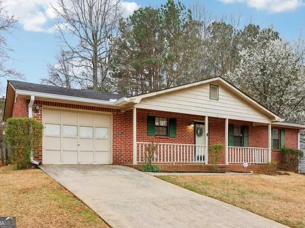 979 Walnut Creek Ln, Jonesboro, GA 30238