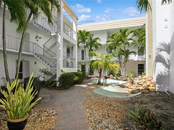 661 Poinsettia Ave APT 307, Clearwater, FL 33767