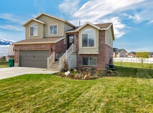 257 E 1100 N, Harrisville, UT 84404