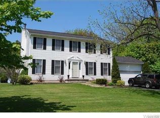 2891 W Lake Rd, Wilson, NY 14172