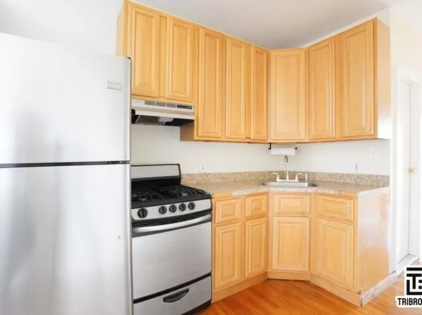 102 Baltic Street image 3 of 6