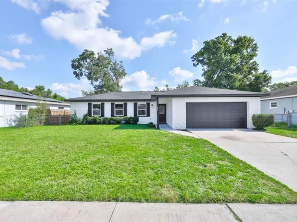 614 Huntington St, Brandon, FL 33511