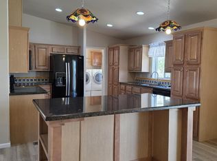 2233 E Behrend Dr #203, Phoenix, AZ 85024