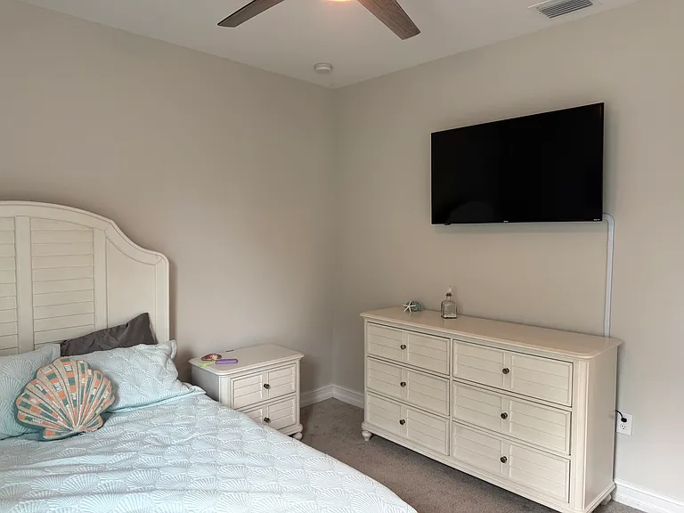 3rd Bedroom Queen