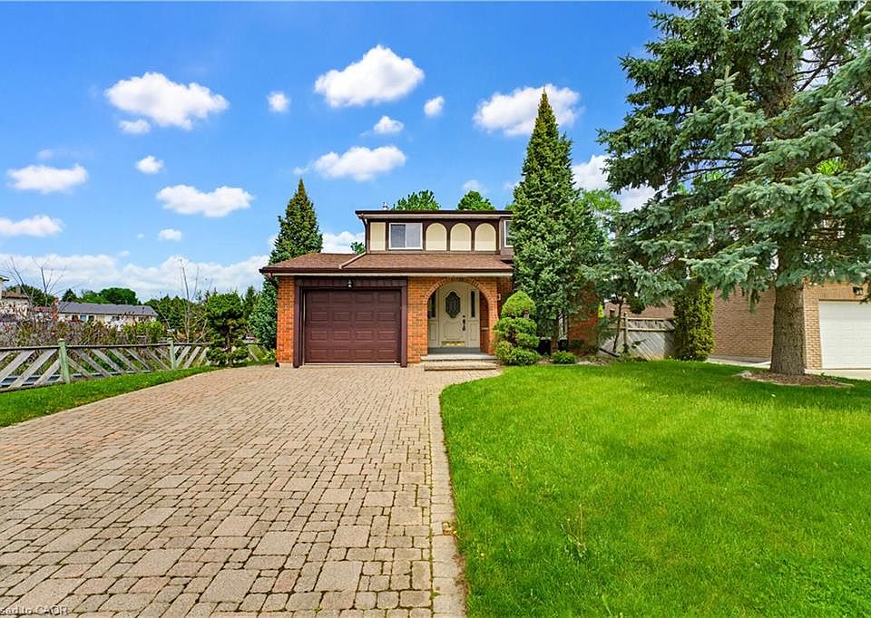 1st image of 216 McGarry Dr