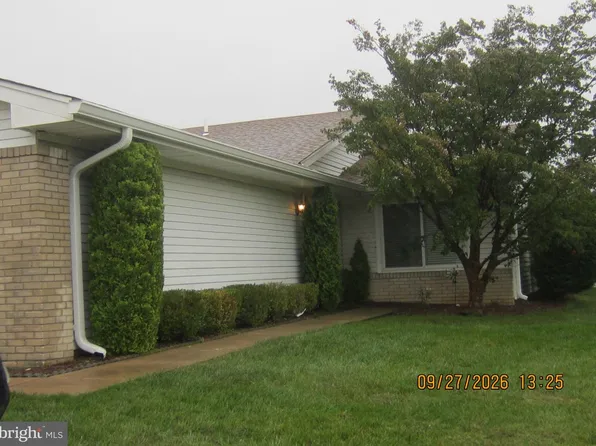 516 Hazen Rd, Monroe Township, NJ 08831