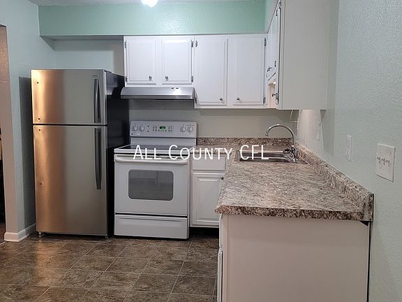 4th image of 1701 Spruce St