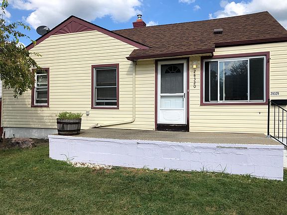 2nd image of 28320 Essex St