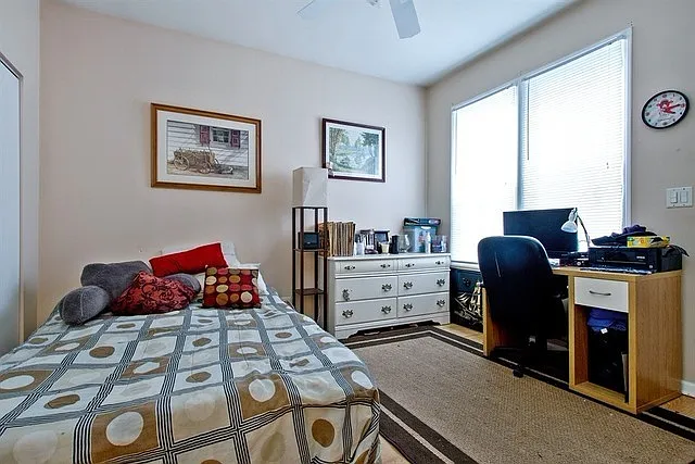 Ashland 2422 #2R - bed1_03172018