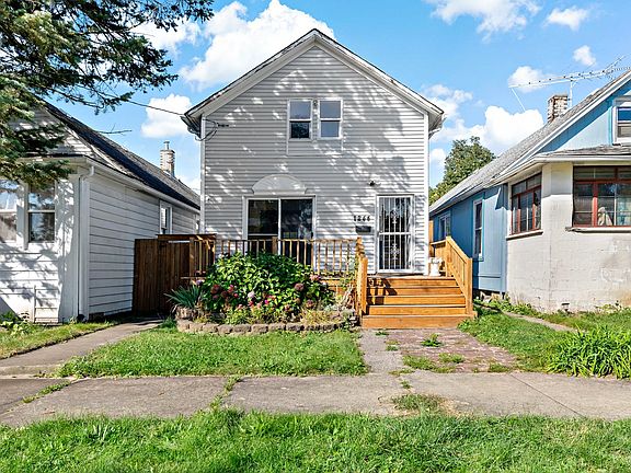 2nd image of 1244 Vincennes Ave