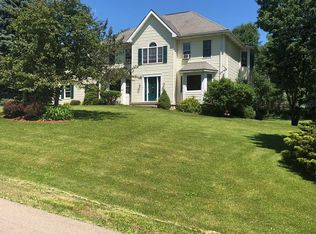 162 Lancelot Dr, Elmira, NY 14903
