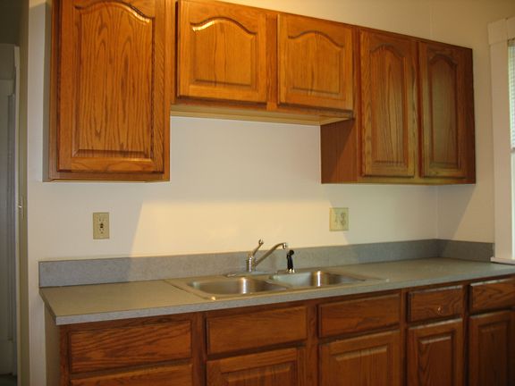 Modern kitchen, gas storv, frig